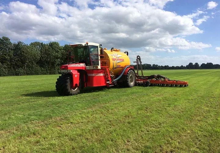 Trelleborg tyres for spreaders and grain carts