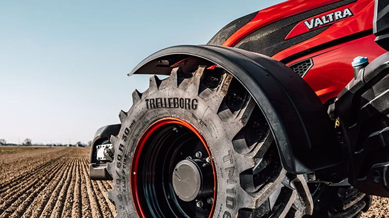 Trelleborg Valtra 1
