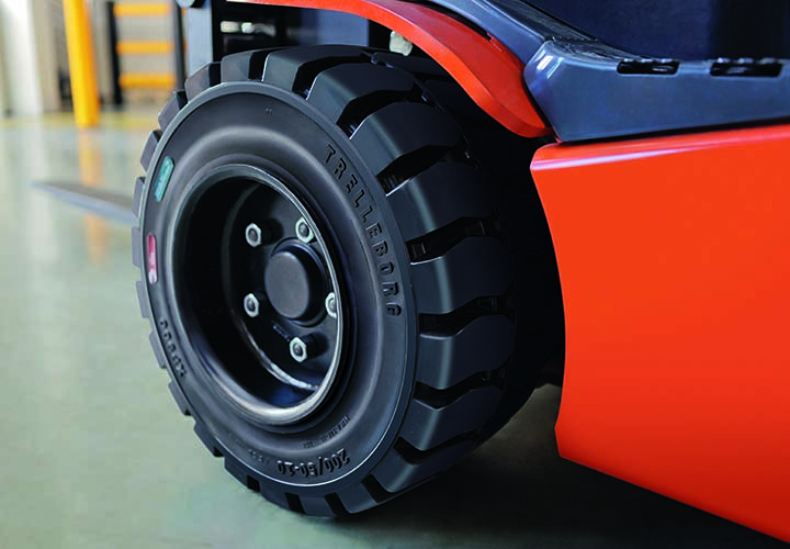 Trelleborg solid resilient tires for forklifts